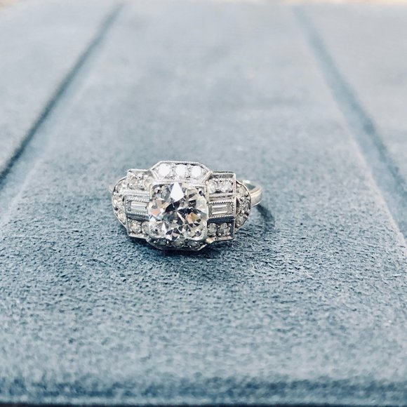 Art Deco Platinum Diamond engagement ring 1.51ctw - Picture 3 of 5